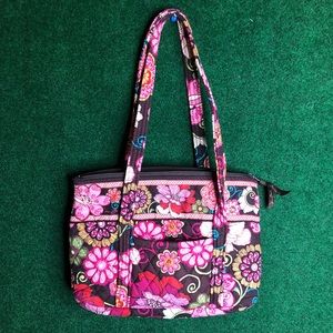Vera Bradley Vintage Handbag with 7 pockets!
